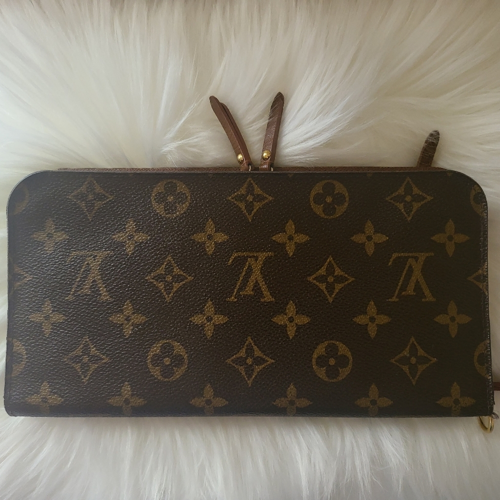 Louis Vuitton Extra Large Zippy Organizer Insolite